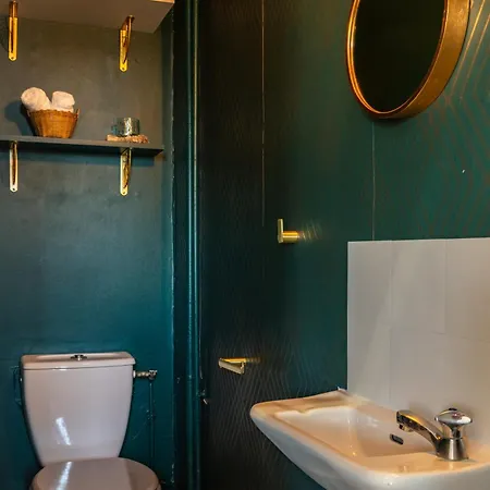 Duplex De Charme Dans Un Cloitre Historique Parking Prive Διαμέρισμα